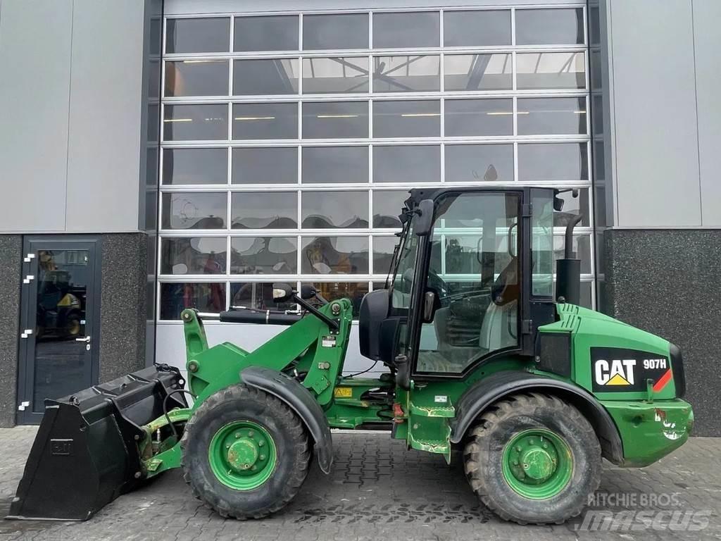 CAT 907H Radlader