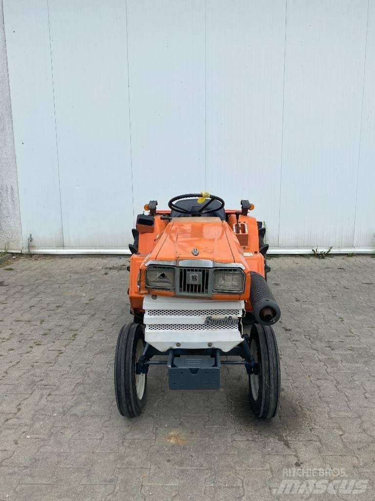 Kubota B1702-M Kleintraktoren