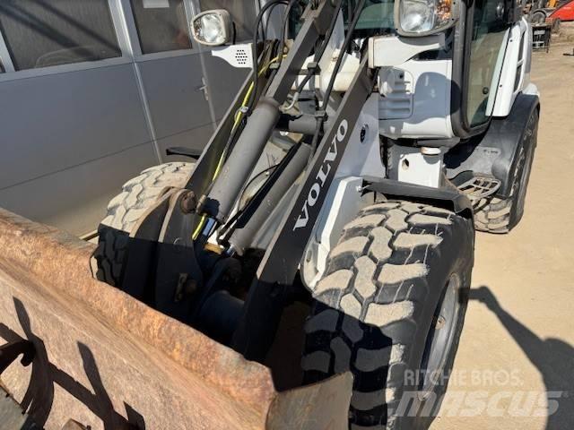 Volvo L 25 F Radlader