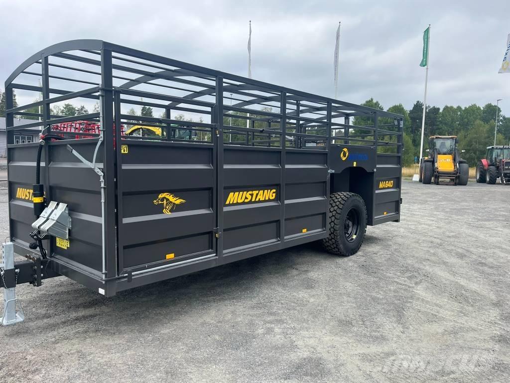 Mustang M 640 Weitere Anhänger