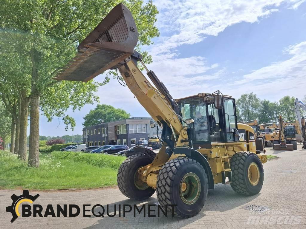 CAT 930G Radlader