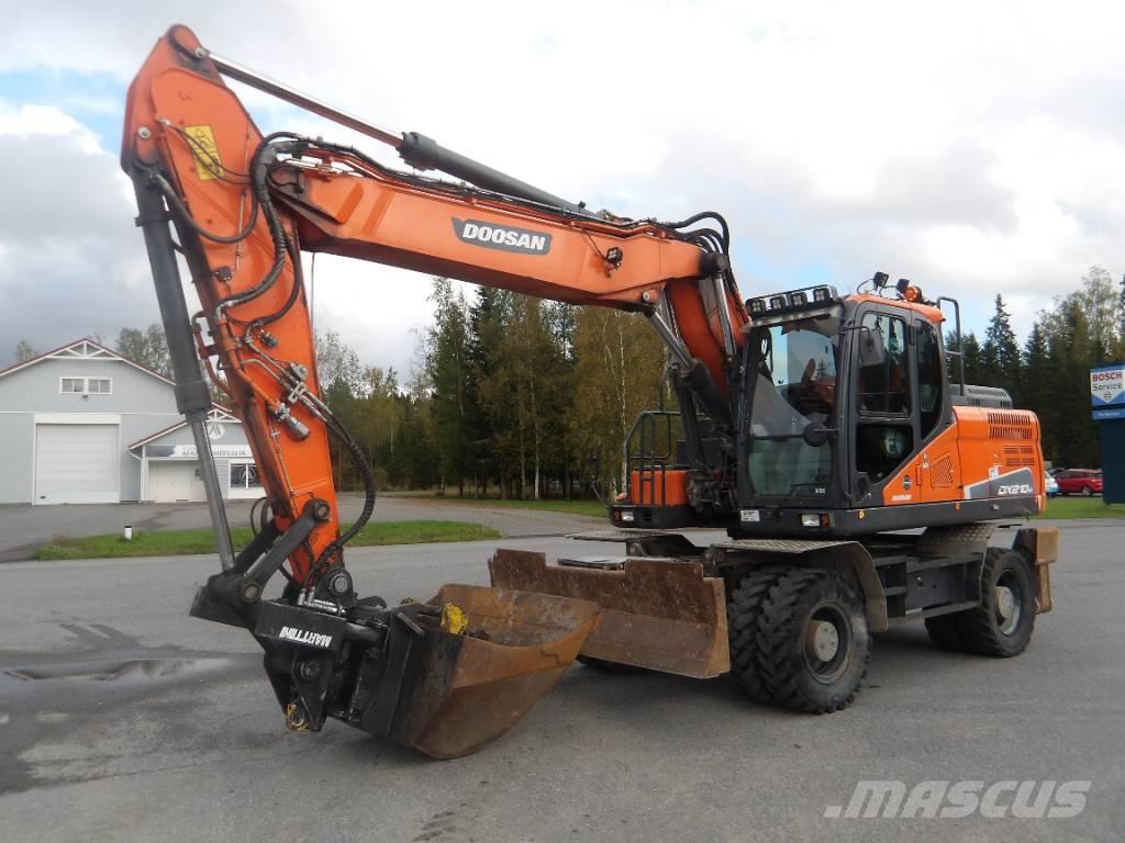 Doosan DX 210 WE Mobilbagger
