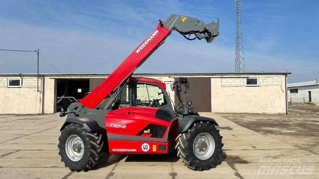 Weidemann T 7042 Teleskoplader für Landwirtschaft