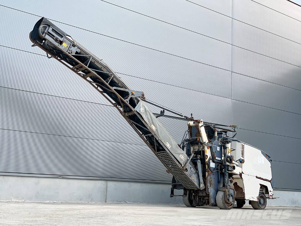 Wirtgen W 50 RI Asphaltfräsen