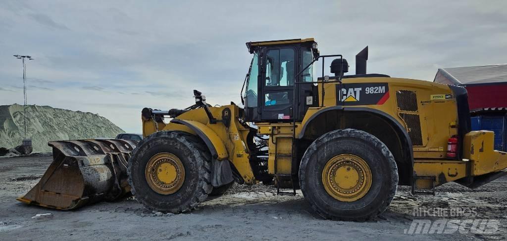 CAT 982 M Radlader