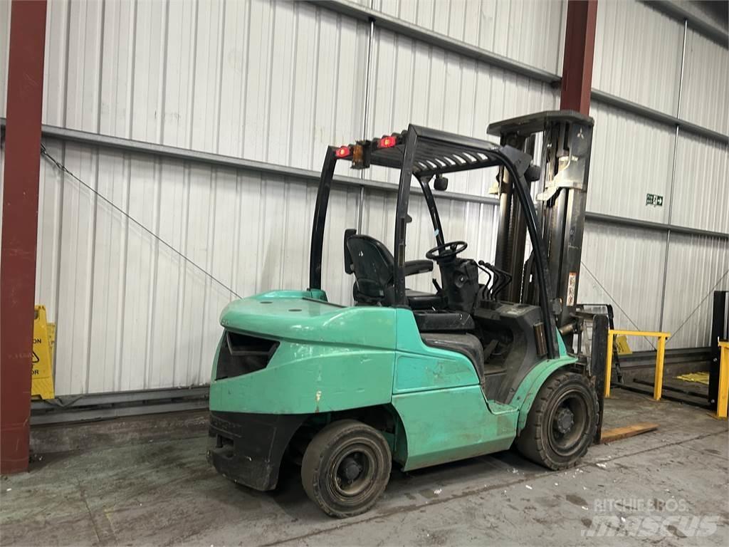 Mitsubishi FD35NT Diesel heftrucks