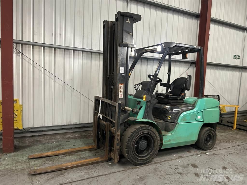 Mitsubishi FD35NT Diesel heftrucks