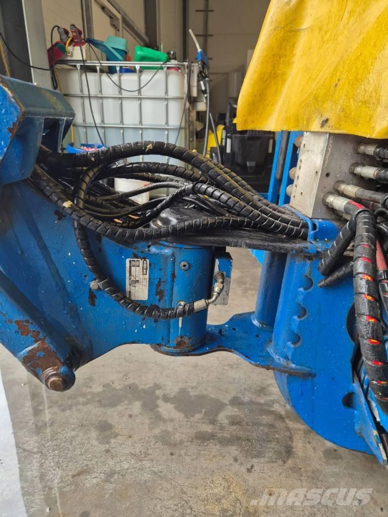 JLG M 600 JP Teleskopbühnen