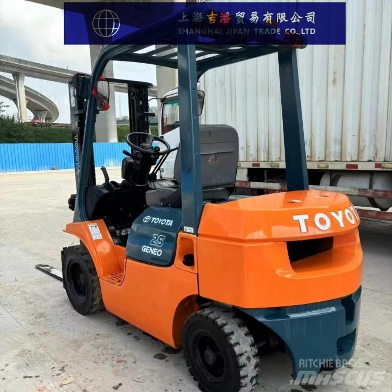 Toyota FD 25 Diesel heftrucks