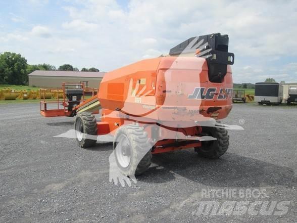 JLG 600S Teleskopbühnen