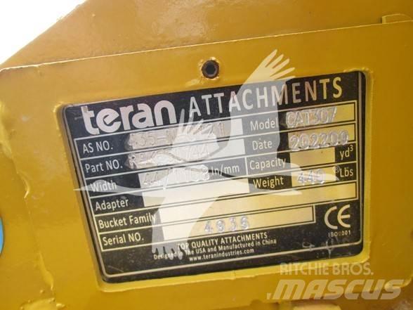 Teran CAT307 Aufreisser