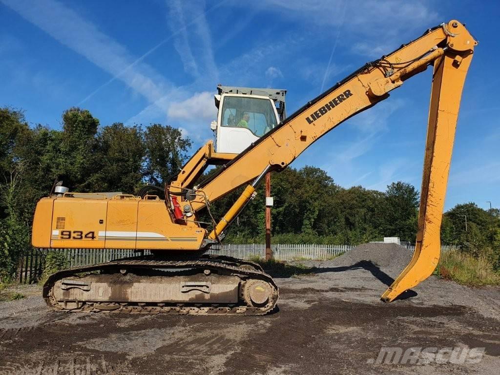 Liebherr R 934 C EW Materialumschlag