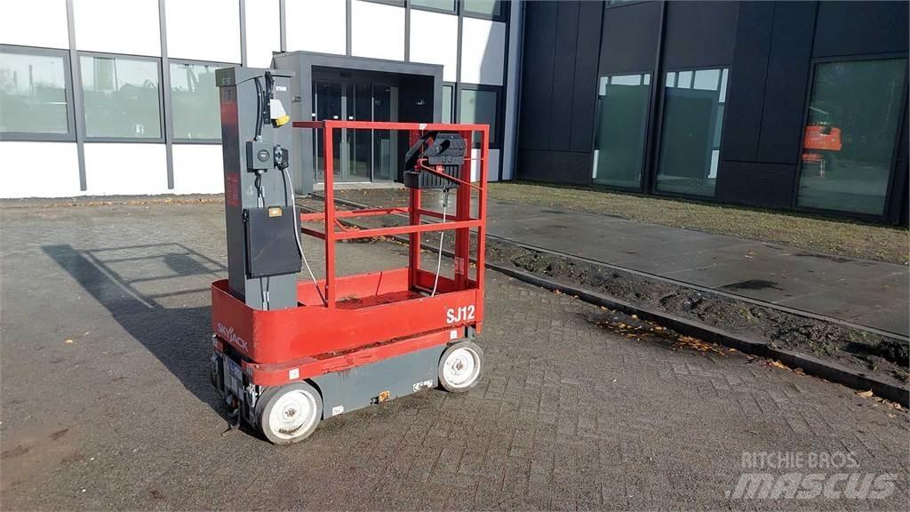 SkyJack SJ12 Andere Arbeitsbühnen