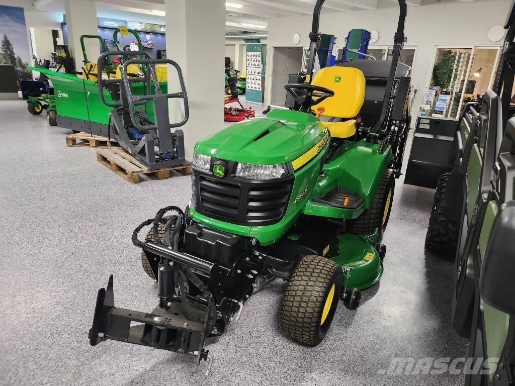 John Deere 950R Reitermäher