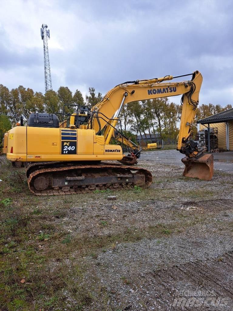Komatsu PC 240 LC-11 Raupenbagger