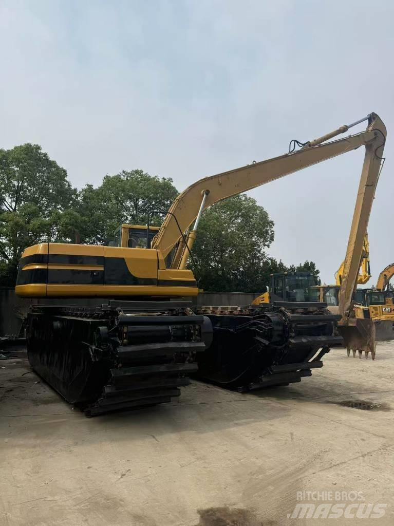 CAT 320B Amphibienbagger