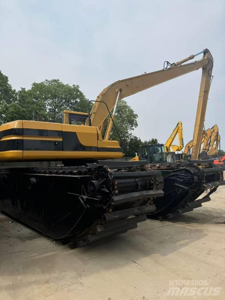 CAT 320B Amphibienbagger