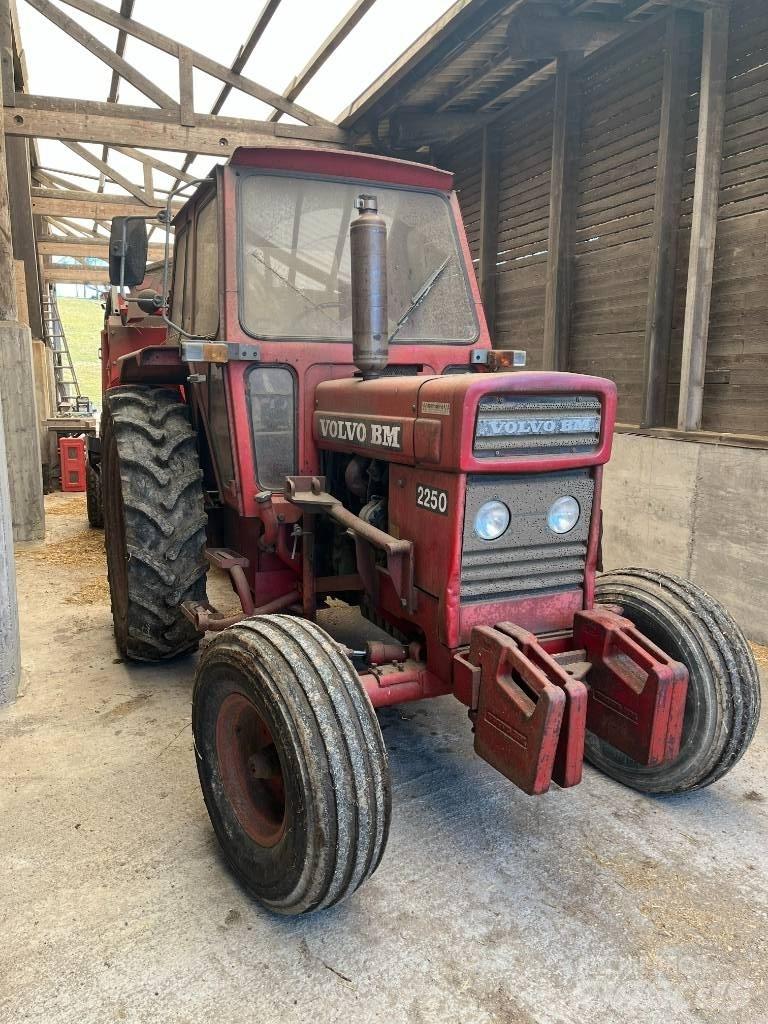Volvo BM 2250 Traktoren
