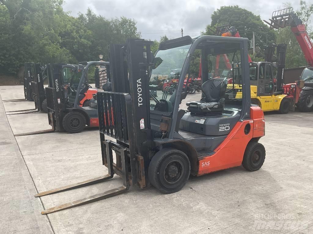 Toyota 02-8 FDF 20 Diesel heftrucks