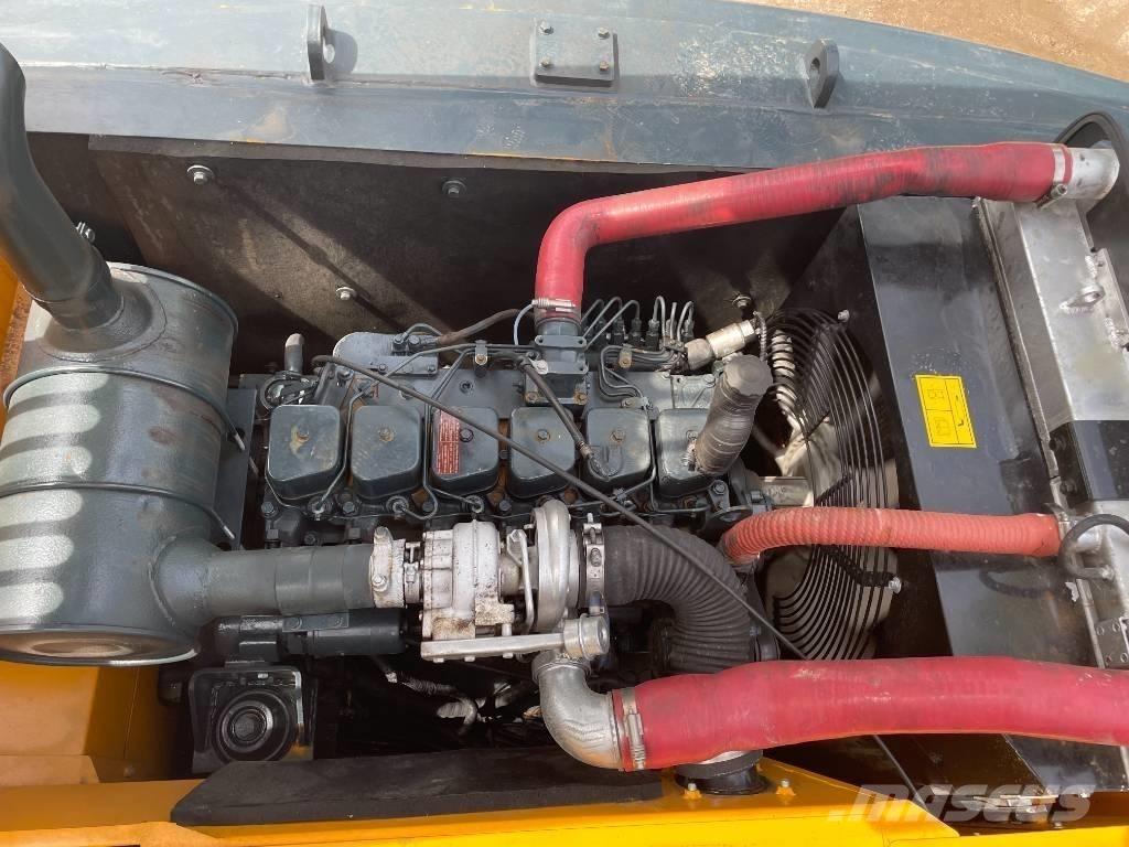 Hyundai 220LC-9S Raupenbagger