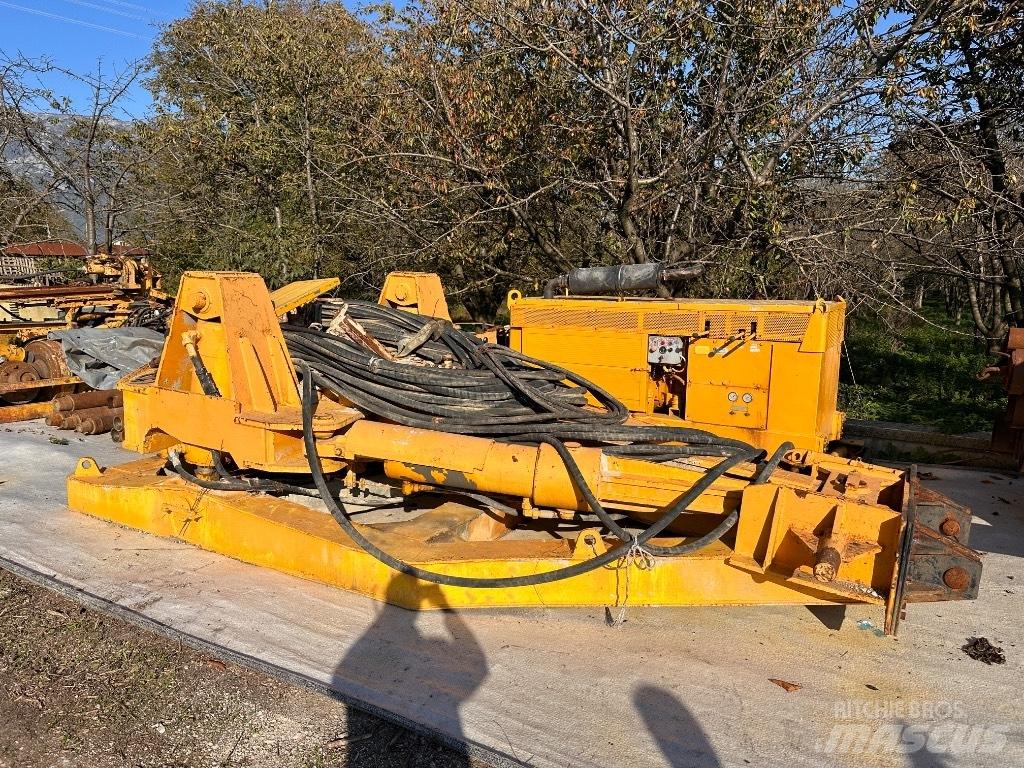 Bauer BV 1300 Oszillatoren Gehäuse
