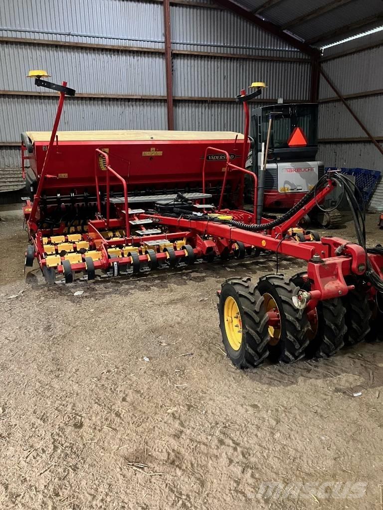 Väderstad Rapid400C Drillmaschinenkombination