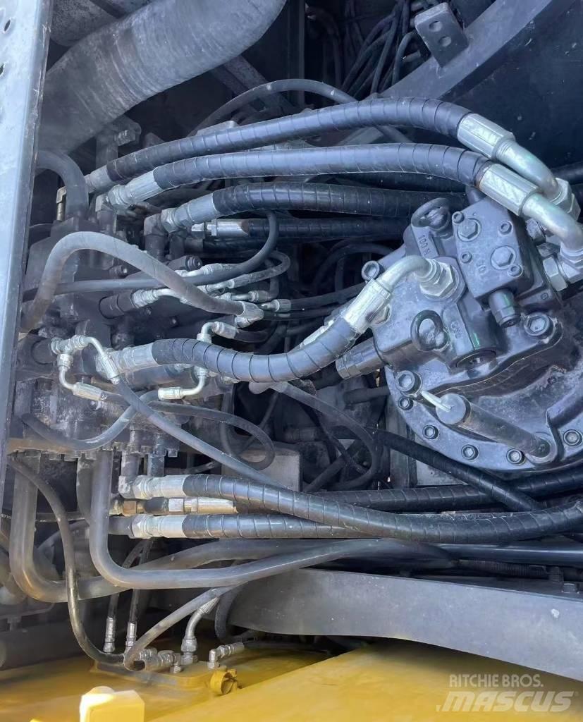 Volvo 240 CLD Raupenbagger