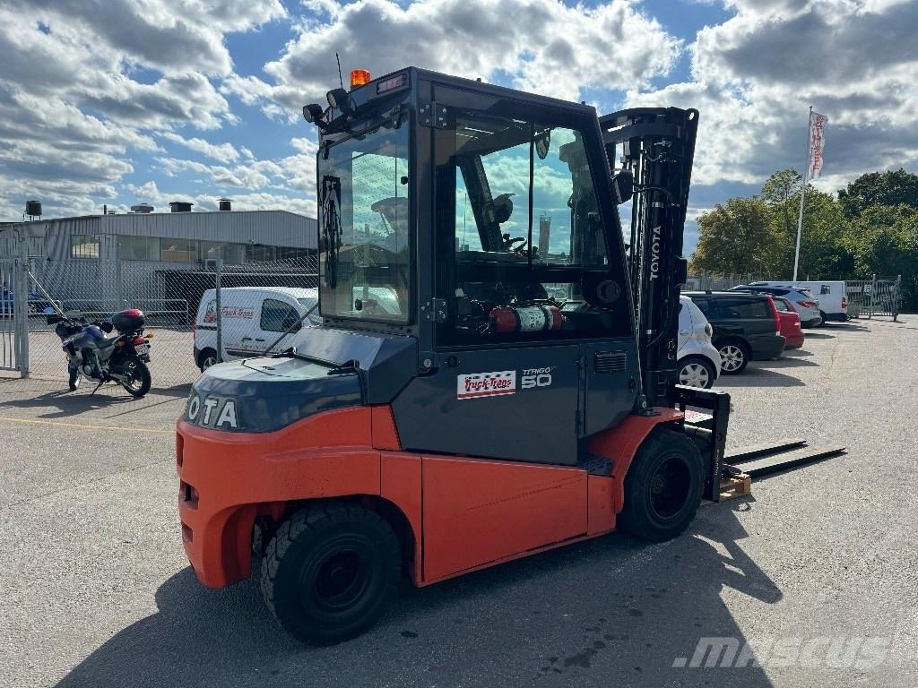 Toyota 8FBMT50 Elektrische heftrucks