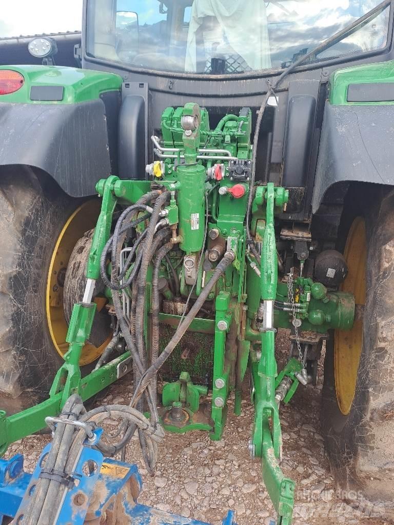 John Deere 6155R Traktoren