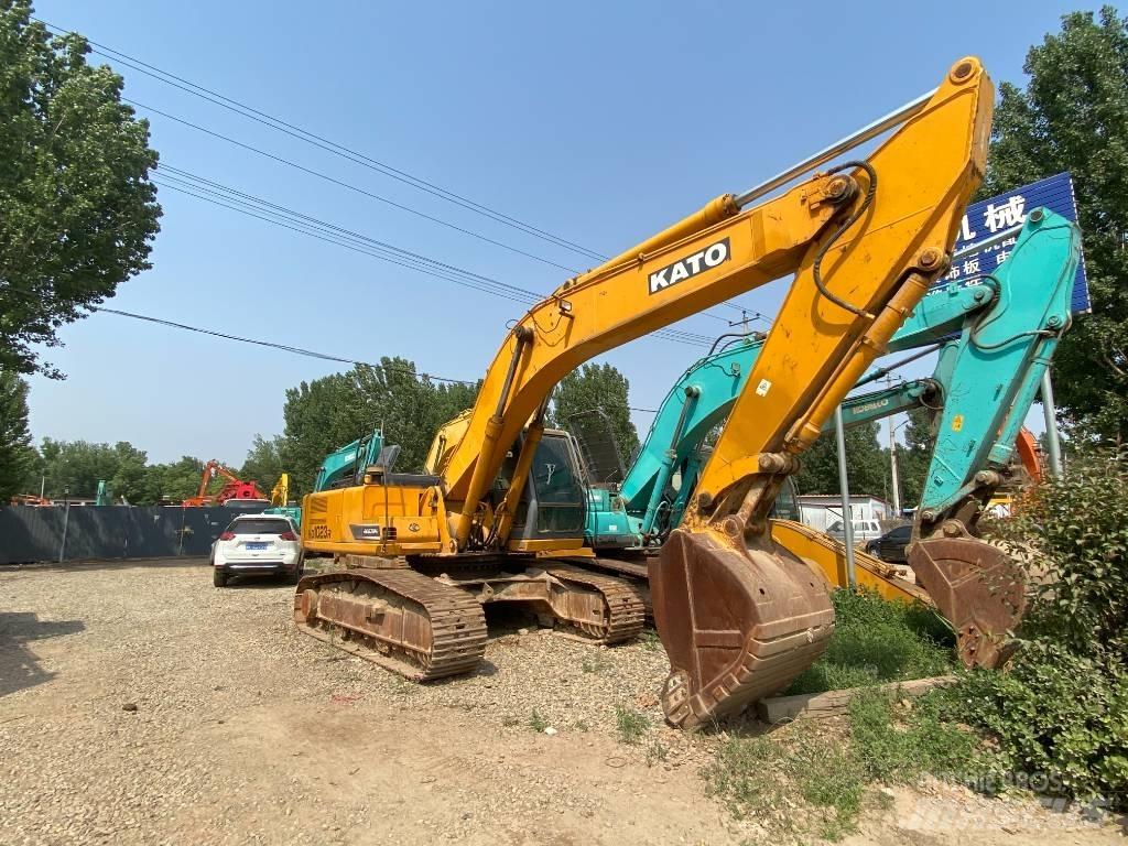 Kato HD 1023 R Raupenbagger