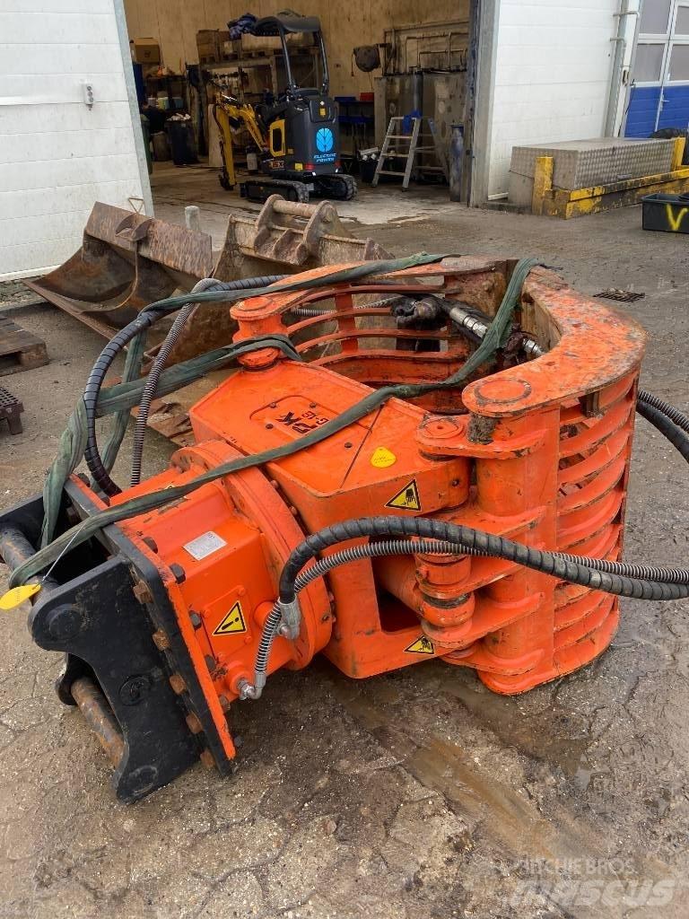 NPK DG16 S60 ophæng Mobile Brecher
