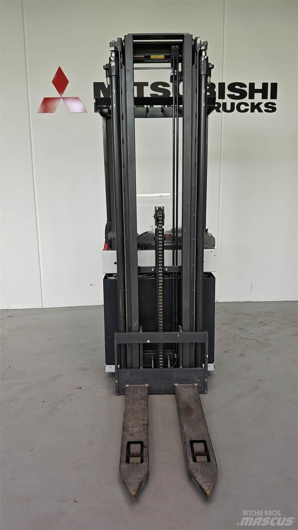 Atlet 160SDTFV Gabelstapler mit Fahrerstand