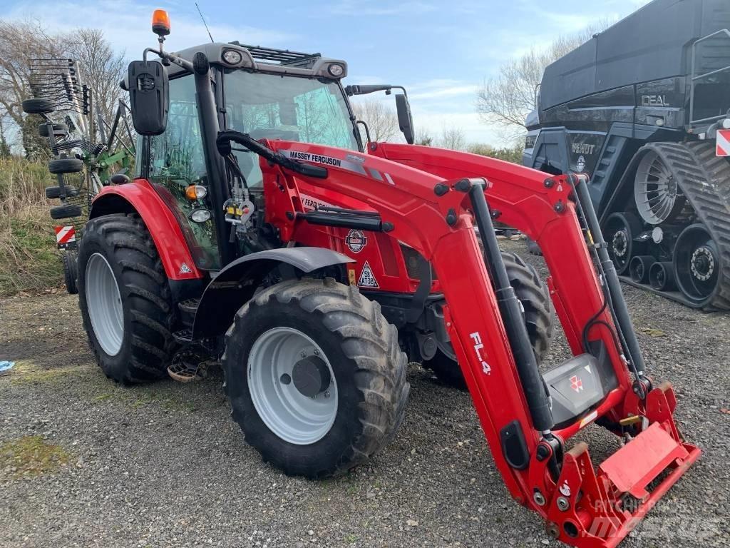 Massey Ferguson 5712 Traktoren