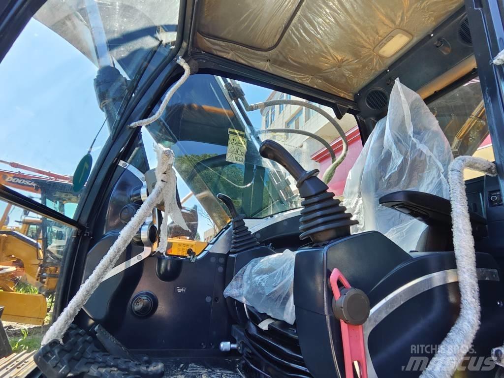 Hyundai Robex 220 LC Raupenbagger