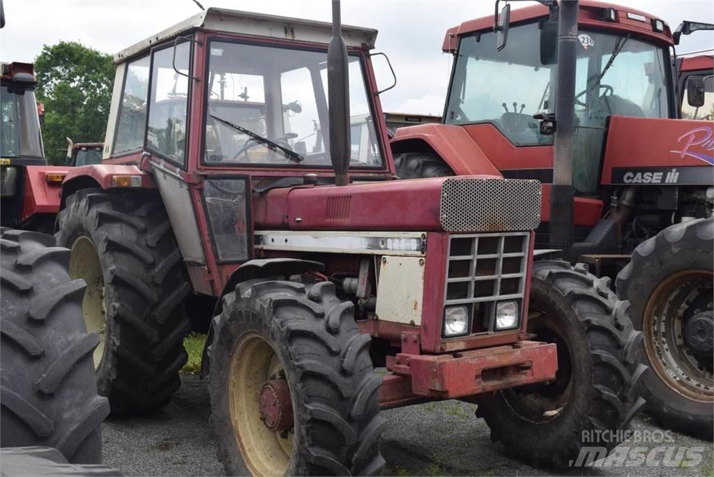 Case IH 844 A/S Traktoren