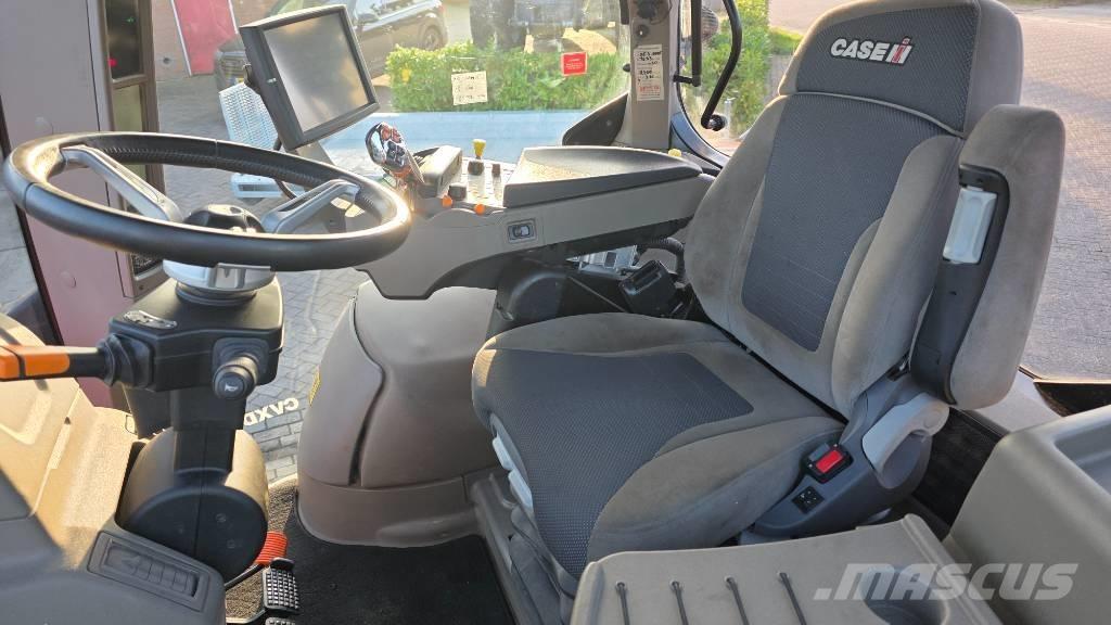 Case IH Puma 220 CVX Traktoren