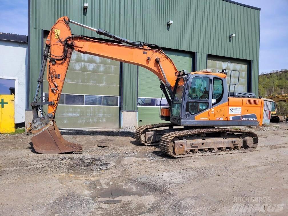 Doosan DX 180 LC Raupenbagger