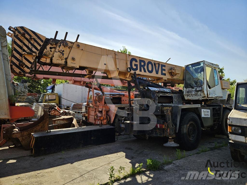 Grove AT 633 B Kranwagen