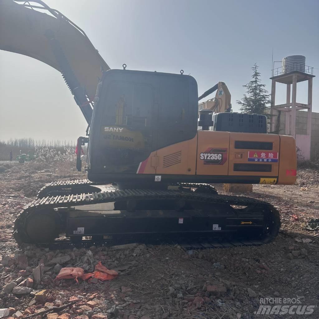 Sany SY 235 Raupenbagger