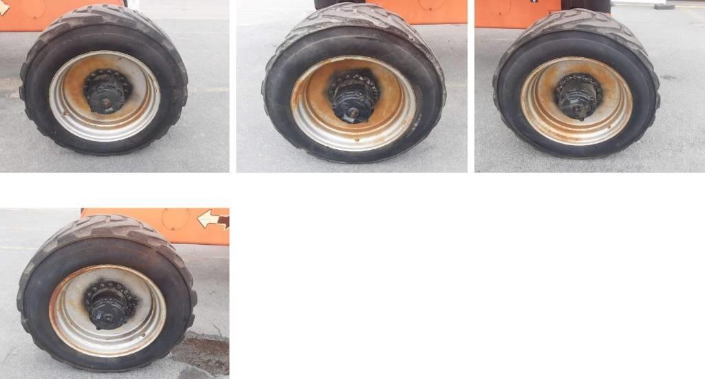 JLG 1200 SJP Teleskopbühnen