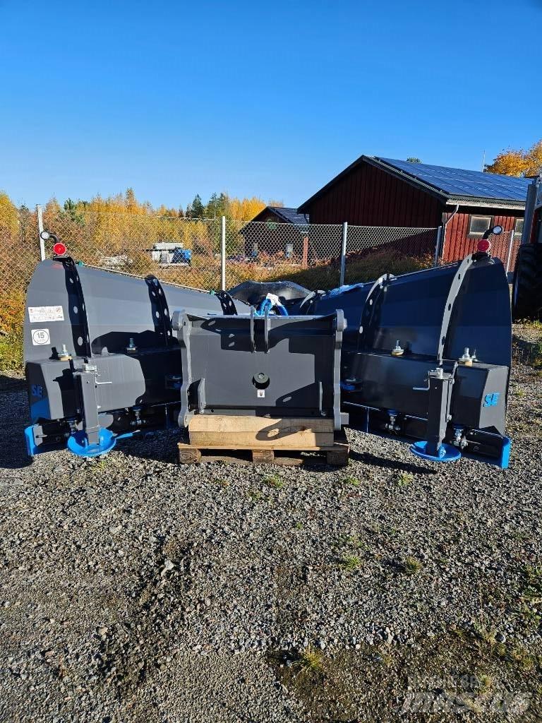 SE Equipment  3700 Pflüge