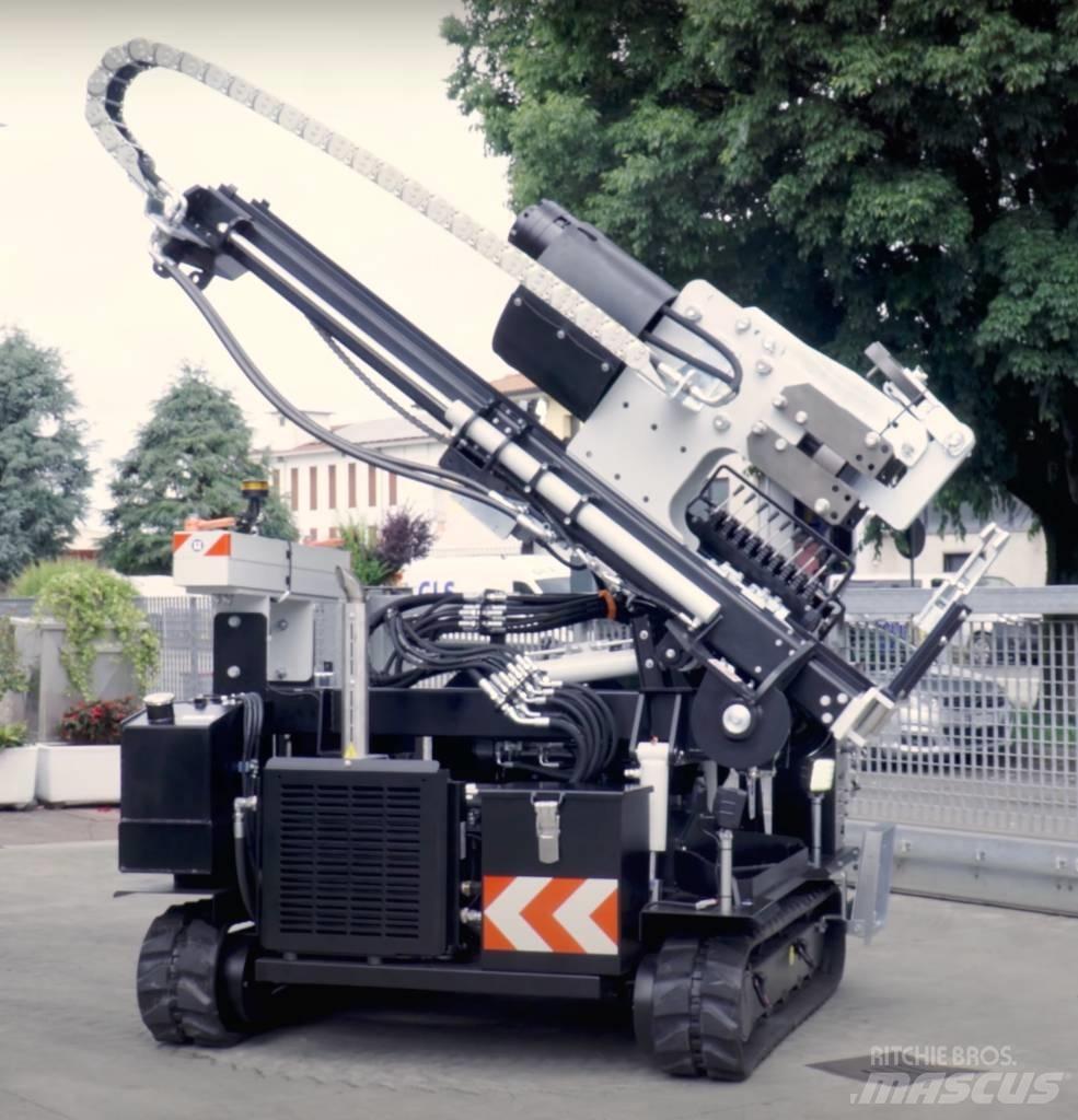 Turchi 300-F Rammen