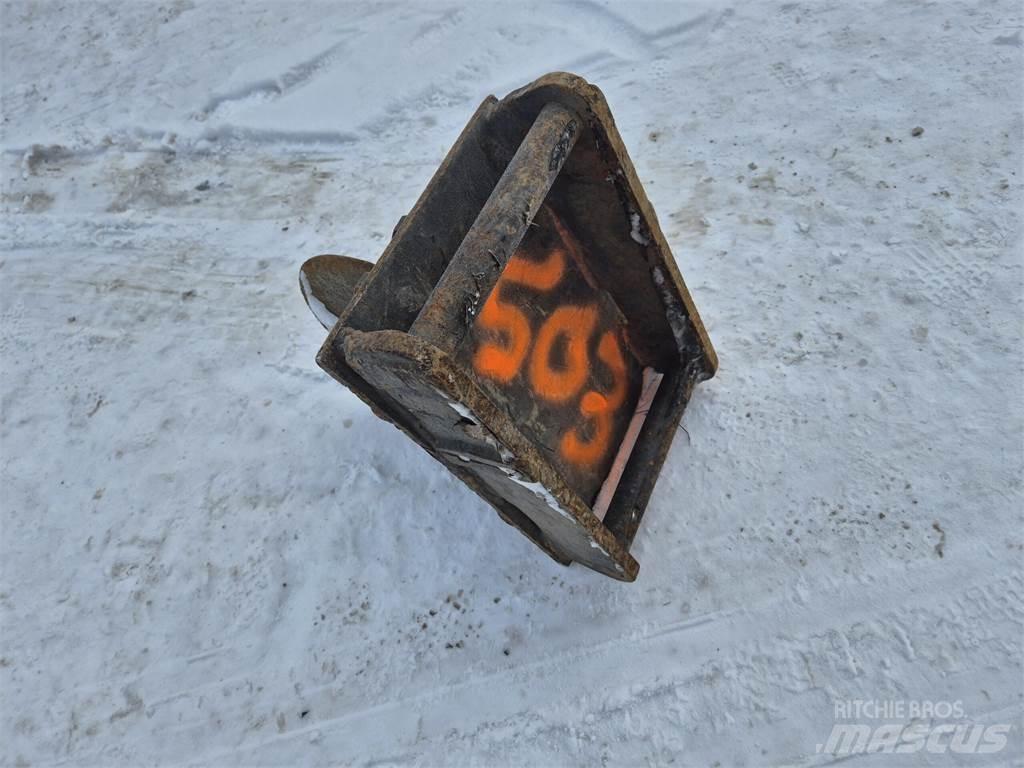  Asfalttileikkuri Schneidwerkzeuge