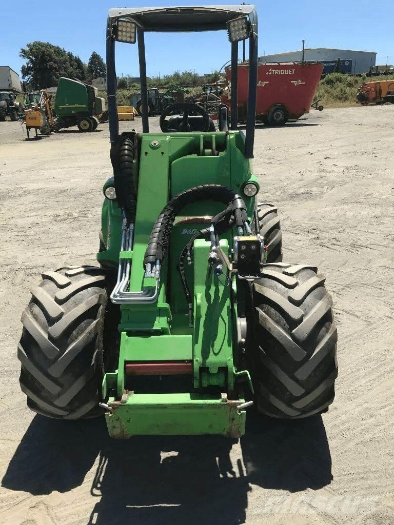 Avant 750 Minilader