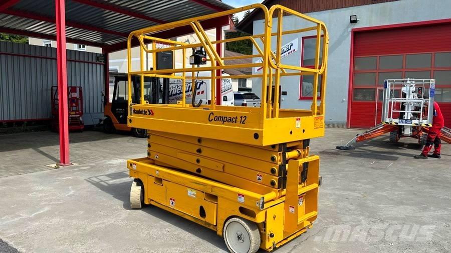 Haulotte Compact 12 Scheren-Arbeitsbühnen