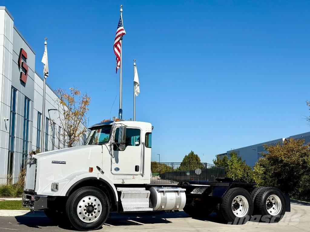 Kenworth T 800 Sattelzugmaschinen