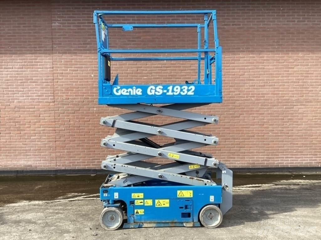 Genie GS1932 Scheren-Arbeitsbühnen