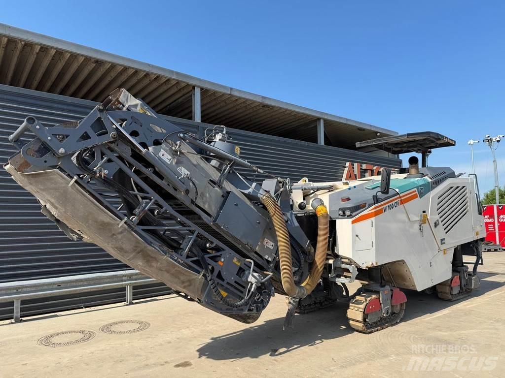 Wirtgen W 100 CFI Asphaltfräsen