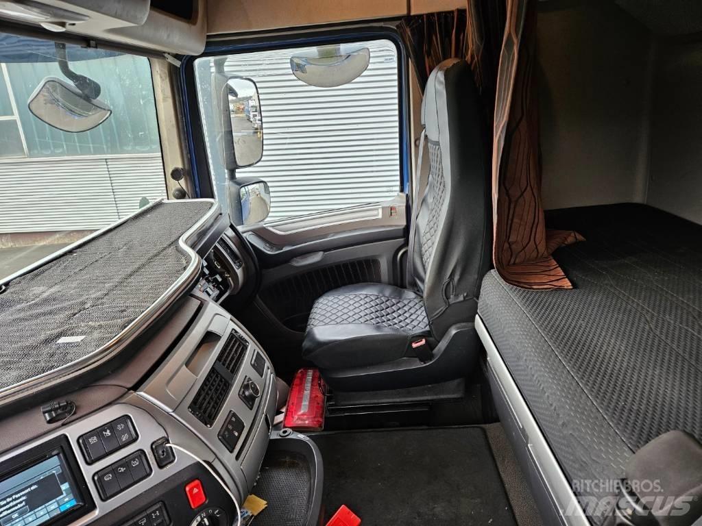 DAF XF 530 Unfall Sattelzugmaschinen
