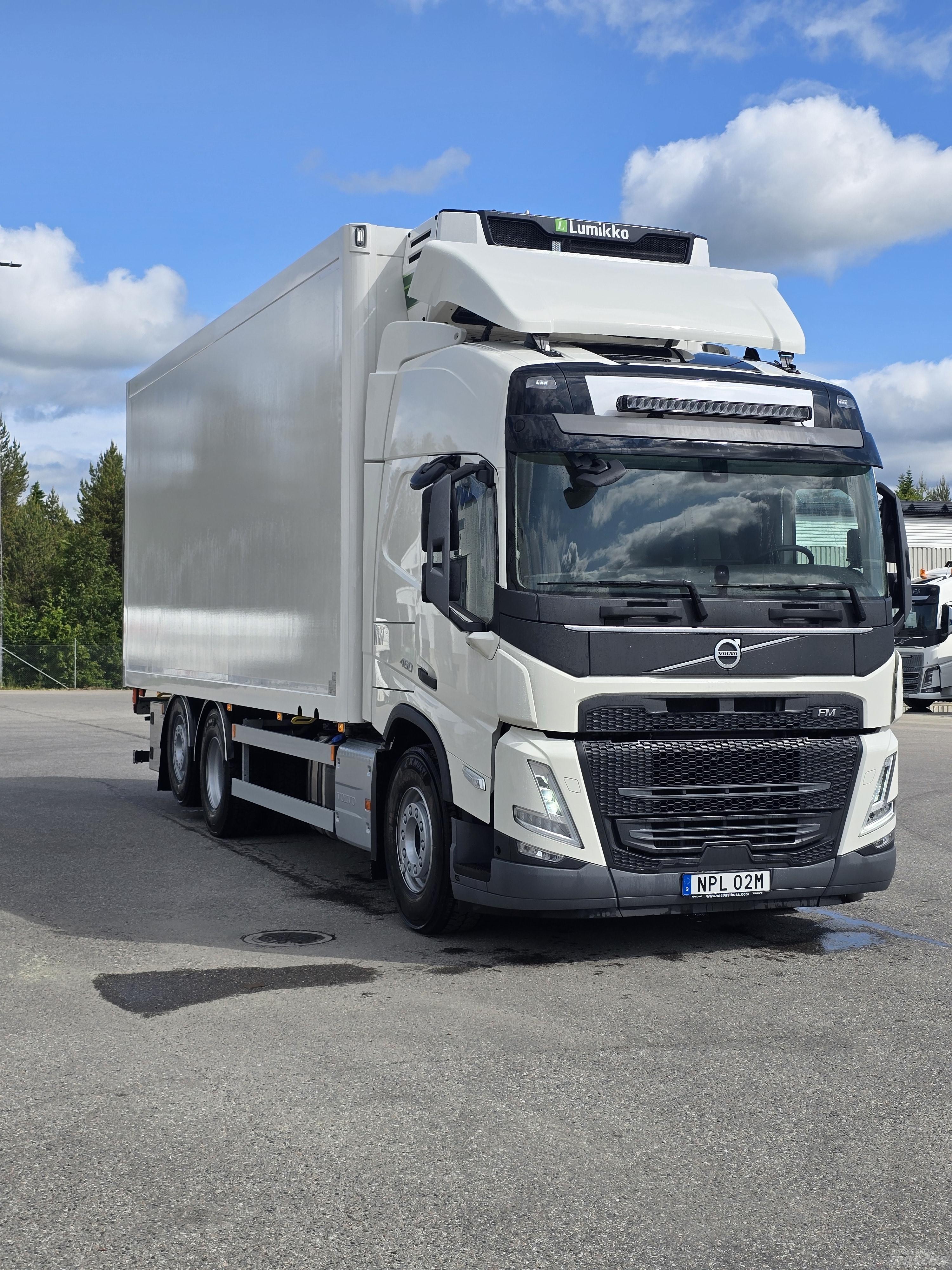 Volvo FM460 LNG Kühlkoffer